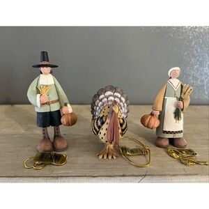 Williraye Studio WW6073 Gathering Together Set Of 3 Small Figurines Retired  NIB